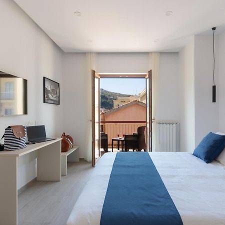 Mifra Suites Сорренто Екстер'єр фото