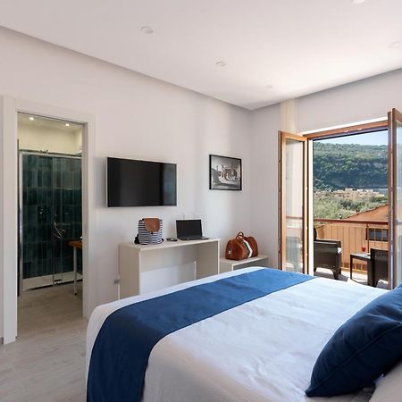 Mifra Suites Сорренто Екстер'єр фото