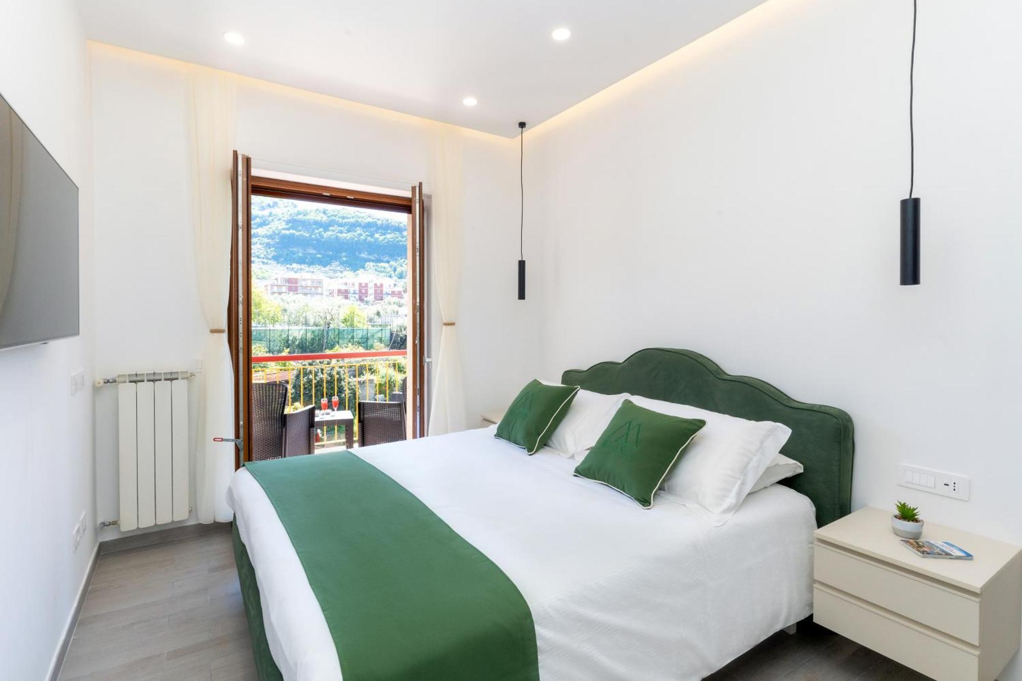 Mifra Suites Сорренто Екстер'єр фото