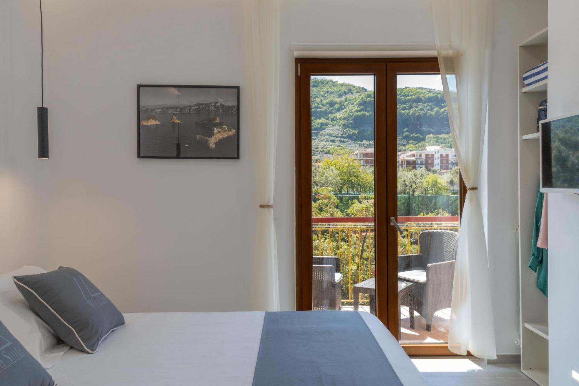 Mifra Suites Сорренто Екстер'єр фото