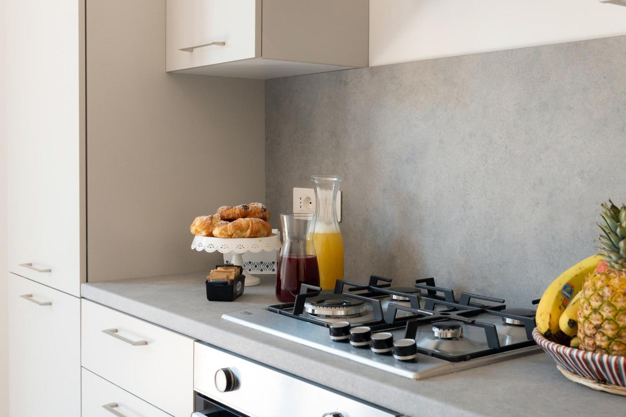 Mifra Suites Сорренто Екстер'єр фото