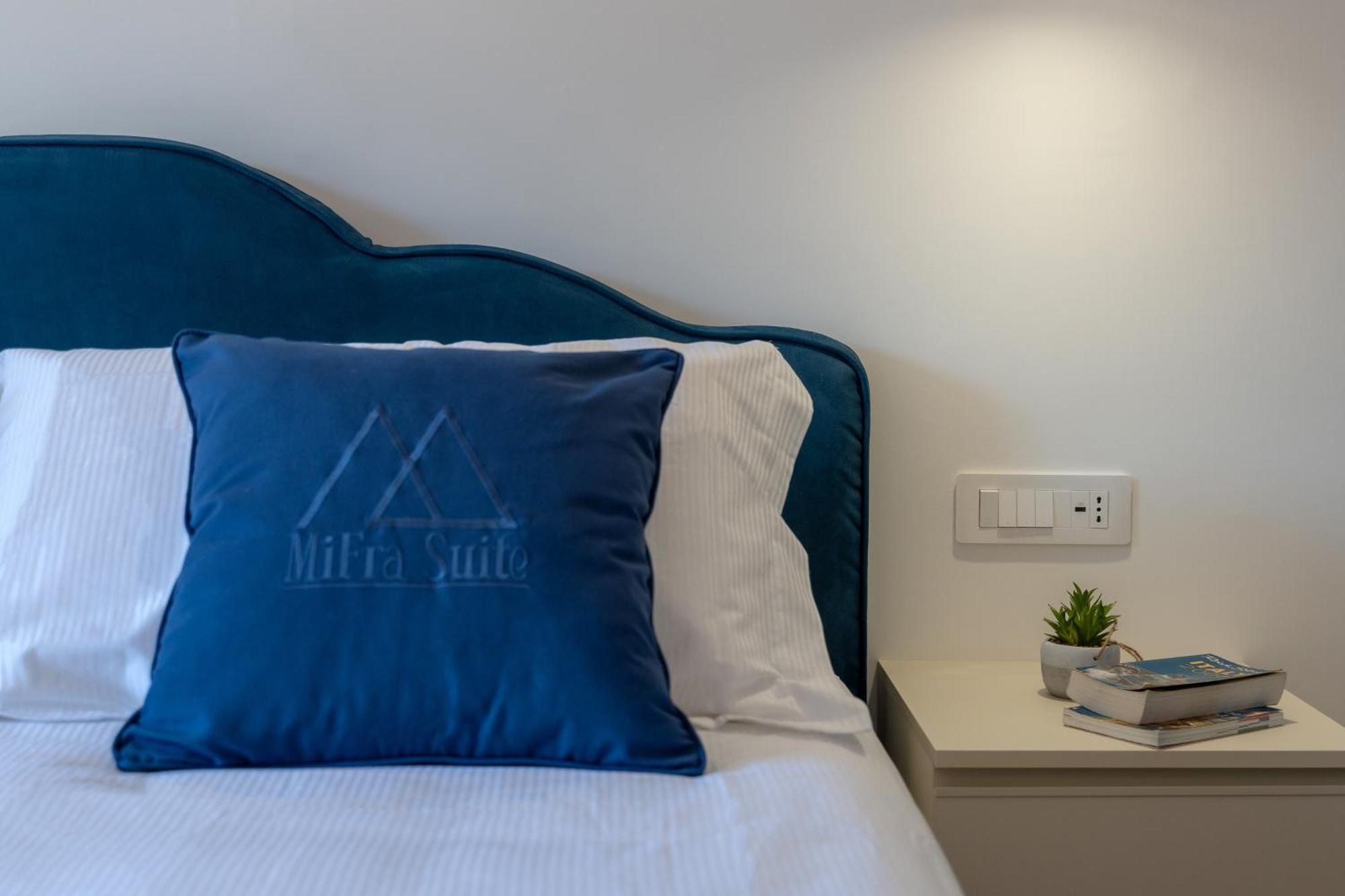 Mifra Suites Сорренто Екстер'єр фото